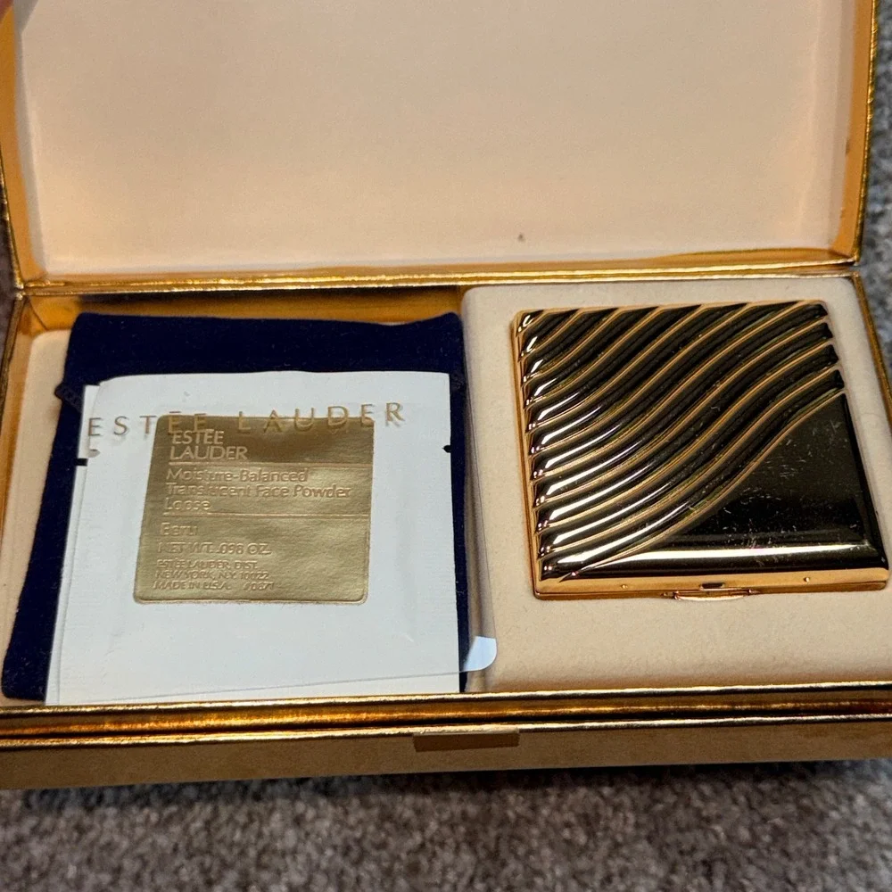 Vintage Estee Lauder Gold Wave Compact Set Translucent Face Powder Ecru Style